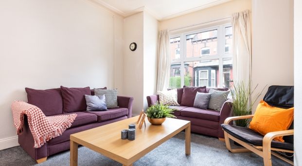 9 Hessle Mount, Hyde Park, Leeds, LS6 1EP - Photo 1