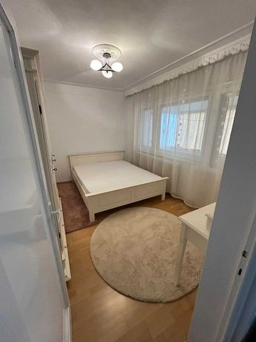 APARTAMENT CU 2 CAMERE DE INCHIRIAT, ETAJ INTERMEDIAR, PALAS CAMPUS - Fotografie 2