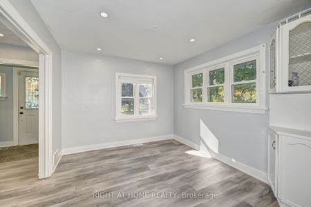 For Lease - 10 Monroe Street, Cambridge, Ontario - Photo 2