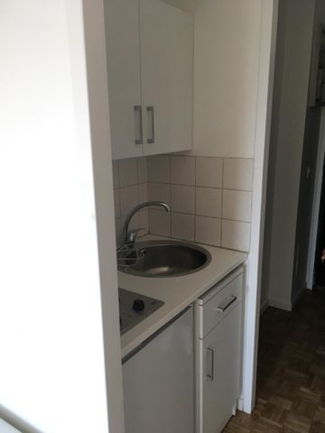 Location Appartement 1 pièce 18m² LYON 7ème - Photo 3