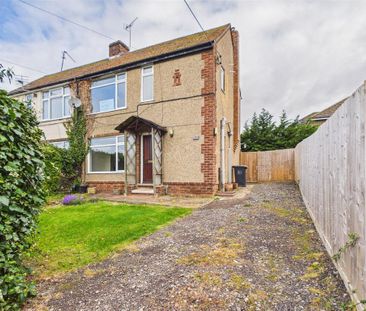 2 bedroom semi-detached house to rent - Photo 6