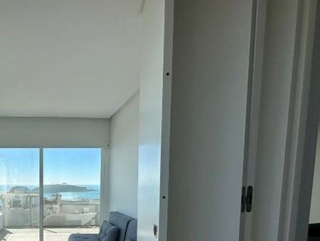 1 bedroom luxury Flat for rent in Marbella Del Este, Andalusia - Photo 4