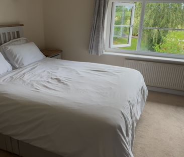 3 bedroom terraced house to rent - Photo 3