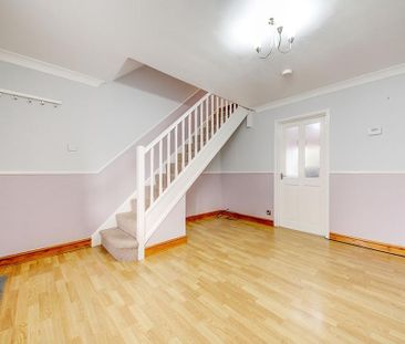 2 bedroom semi-detached house to rent - Photo 5