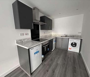 Queens Court, Old Swan, Liverpool, L13 - Photo 3