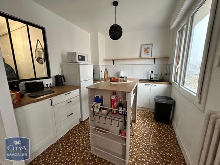 Location Appartement 1 pièce 30m² BRIVE LA GAILLARDE 19100 - Photo 3