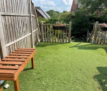 2 bedroom terraced house to rent - Photo 1