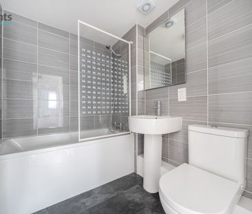 2 bedroom apartment to rent - Photo 6