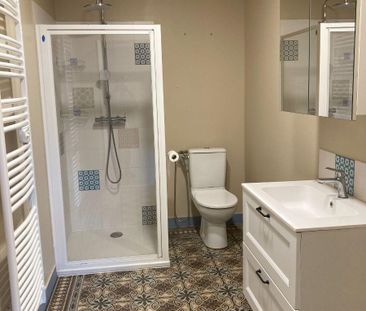 Un appartement situé rue de la gare à CALONNE SUR LA LYS (59350) - ... - Photo 3