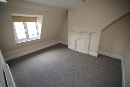 2 bedroom maisonette to rent - Photo 3