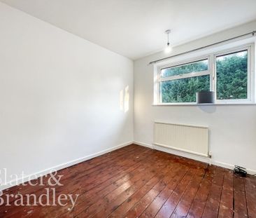 3 bedroom terraced house to rent - Photo 6