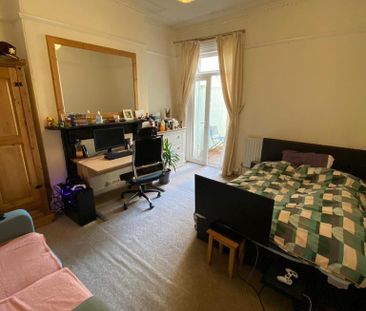 5 bedroom terraced house to rent - Photo 6