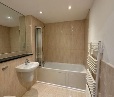 Brooksby's Walk - Photo 3