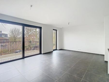 Appartement te huur - Foto 2