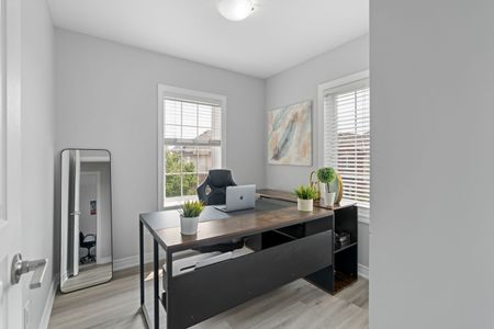 For Lease - 1401 Plains Road Unit# 92, Burlington, Ontario - Photo 5