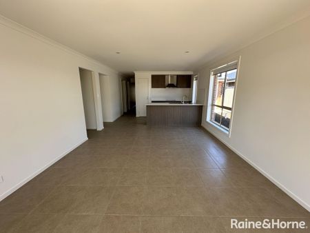 44 Hatcher Road, Munno Para Downs, SA 5115 - Photo 5