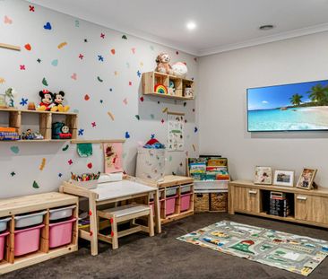 QUALITY FAMILY HOME! - Photo 1