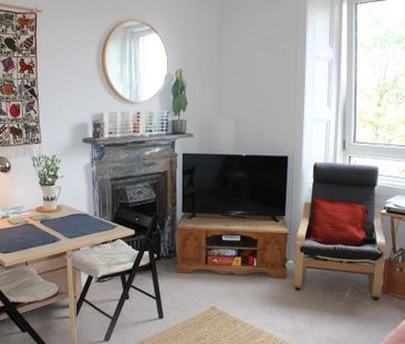 2 bed flat for rent in Gorgie - Photo 1