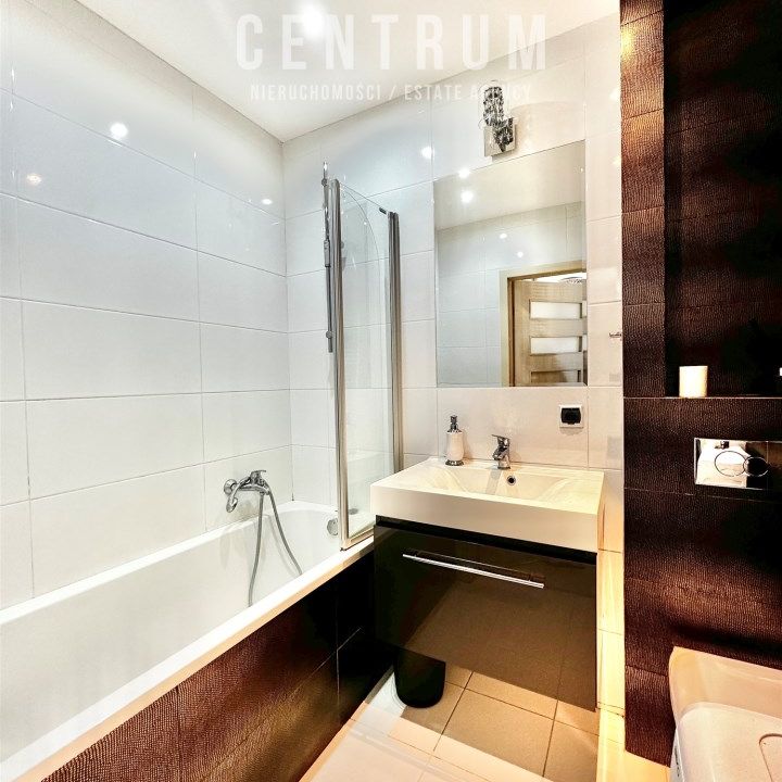 Lublin, Sławin, Botanik, Limbowa - Photo 1