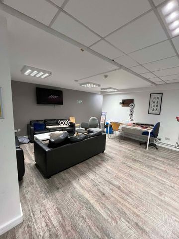 Medium High Double Studio - Photo 2