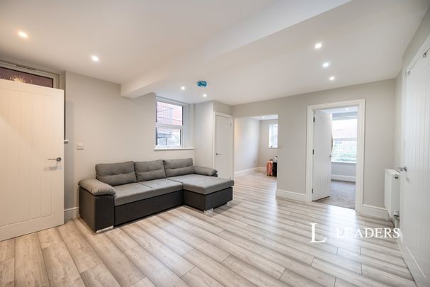 1 bedroom apartment to rent Yarborough Road, Southsea, Hampshire, PO5 - Photo 1