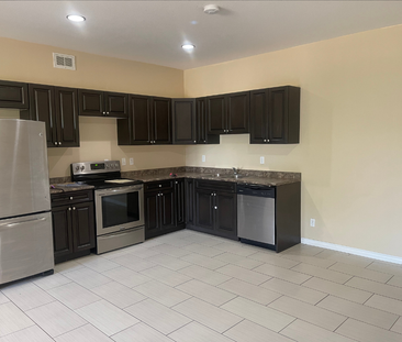 Main Floor 3 Bedroom Suite in Asquith - Photo 3 | Rentumo