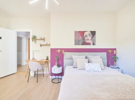 Largo Vitorino Damásio, Lisbon, Lisbon 1200-872 - Photo 5