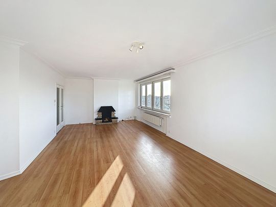 Appartement te huur - Photo 1
