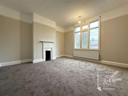 Parrock Avenue, Gravesend, DA12 - Photo 2