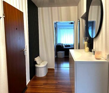 Geräumige 3-Zimmer-Wohnung mit Westbalkon und Pkw-Stellplatz in Lev... - Photo 1