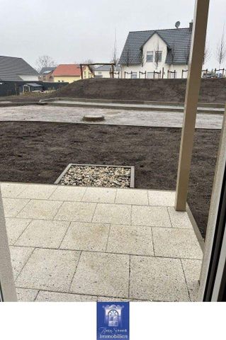 Hochwertiger Erstbezug! Neubau, schöne Terrasse, modernes Bad, Fußbodenheizung! - Foto 3