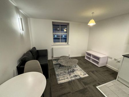 1 bedroom apartment to rent - Photo 2