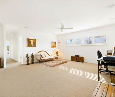 Unit 2, 23 Daimler Drive, Bundall, QLD - Photo 3