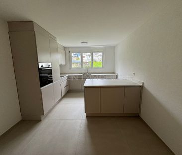 APPARTEMENT RECEMMENT RENOVE DE 4½ PIECES DANS UN PETIT LOCATIF - Foto 5