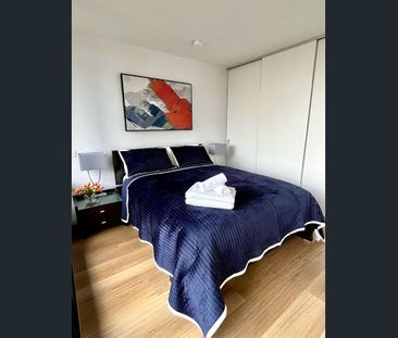 BRIGHT, SECURE, FULLY FURNISHED - Photo 6