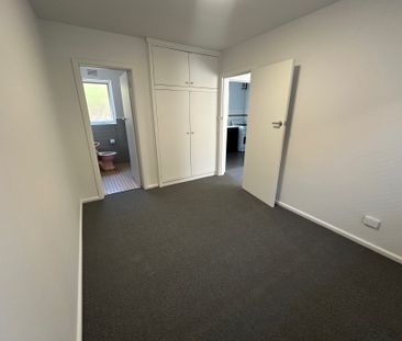 2/51 Byron Street, Elwood VIC 3184 - Apartment For Rent | Domain - Photo 4