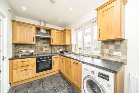 Beaconsfield Close, Westcombe Park, SE3, London - Photo 4