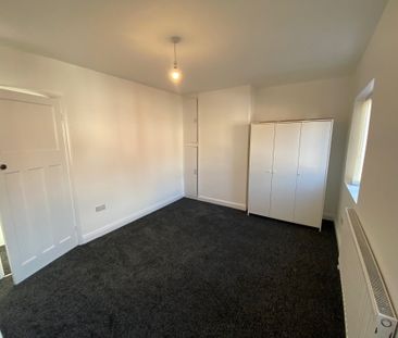 Dodgson Avenue, Leeds - Photo 4