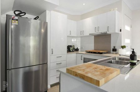 1C/21 Montrose Road, Taringa QLD 4068 - Townhouse For Rent | Domain - Photo 3