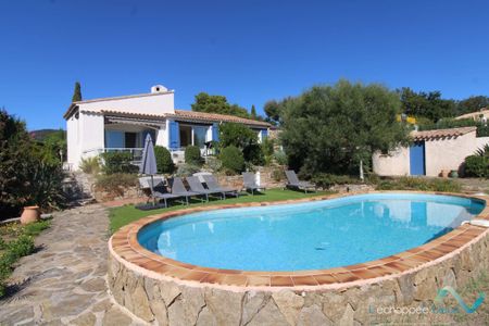 Villa pour 8 personnes avec vue mer et piscine sur les hauteurs de Grimaud - Photo 4