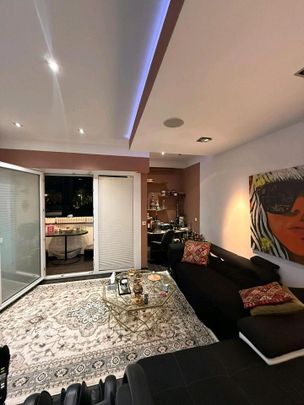 Ich biete eine wunderschöne 4 Zimmer whg.in lierenfeld an - Foto 1