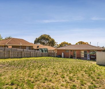 Family Home in the Heart of Sunbury With a Large Backyard - Photo 6