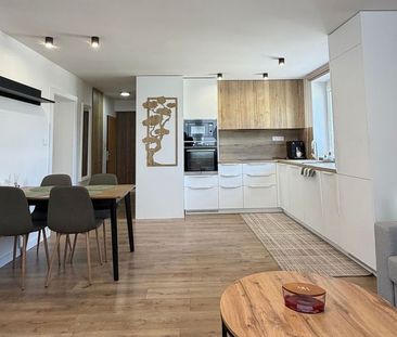 Moderný 3-izbový byt po kompletnej rekonštrukcii, kompletne zariade... - Photo 4