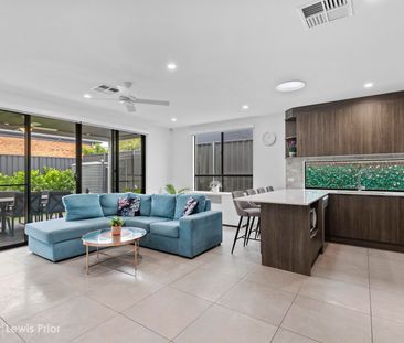 Easy-Care Modern Home in a Highly Sought Pocket - Photo 2