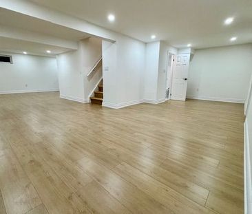 For Lease - 8 Devins Drive Unit# Basement, Aurora, Ontario - Photo 5
