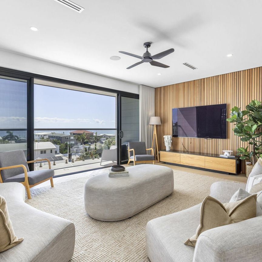 LUXURY FURNISHED FOUR LEVEL VILLA WITH STUNNING OCEAN VIEWS & LIFT - Photo 1