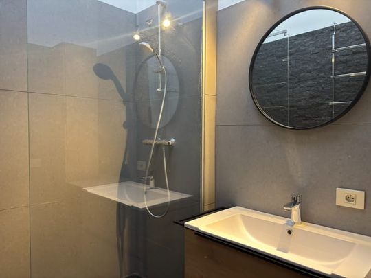 Appartement te huur - Foto 1