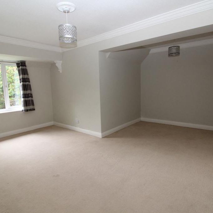 1 bedroom flat to rent - Photo 1
