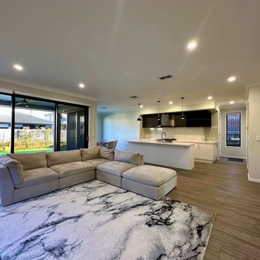 Full furnished 5 bedrooms house - Photo 1