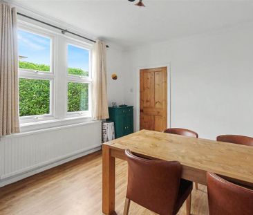 2 bedroom end of terrace house to rent - Photo 1
